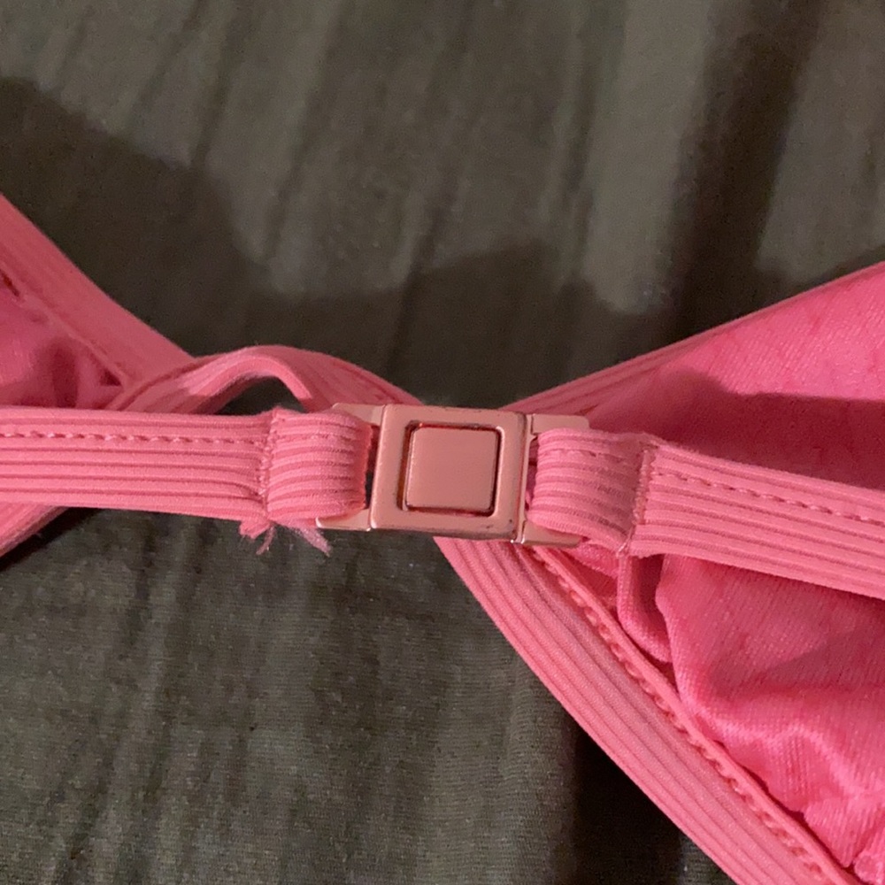 Bathing suit 👙 - Picture 3 of 3